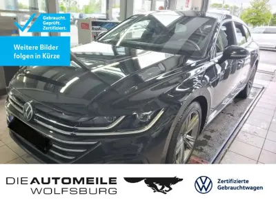 Gebraucht VW Arteon R-line 200 PS (147 kW) 2023 Deep black perleffekt (metallic) Kombi