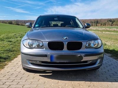 Gebraucht BMW 118 143 PS (105 kW) 2010 Grau Kleinwagen