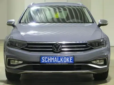 Gebraucht VW Passat Alltrack 200 PS (147 kW) 2023 Mondsteingrau Kombi