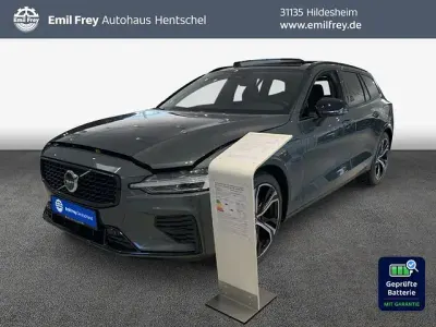 Gebraucht Volvo V60 Plus 253 PS (186 kW) 2025 Kombi