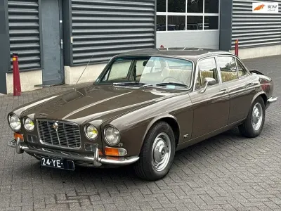 Gebraucht Jaguar XJ6 239 PS (175 kW) 1973 Braun Limousine
