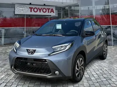 Ny Toyota Aygo X 72 HK (52 kW) 2025 Grå SUV