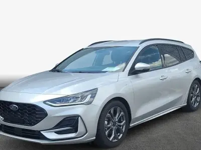 Gebraucht Ford Focus ST-Line X 155 PS (114 kW) 2024 Silber Kombi