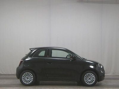 Schwarz Neu 2025 Fiat 500e Red | 20.780 €