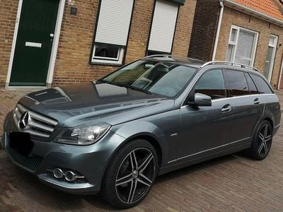 Mercedes C220