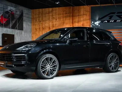 Gebraucht Porsche Cayenne Basis 340 PS (250 kW) 2019 Schwarz SUV