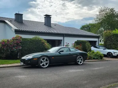 Gebraucht Jaguar XK8 284 PS (208 kW) 1998 Grün Coupé