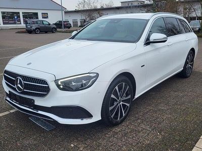 Gebraucht Mercedes E300 305 PS (224 kW) 2021 Weiß Kombi