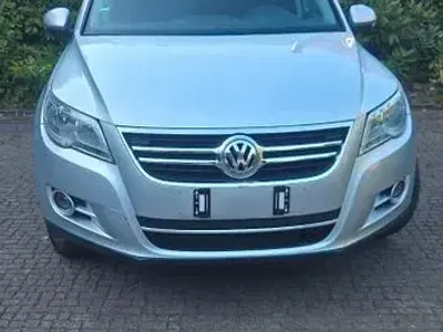 Gebraucht VW Tiguan Trendline 150 PS (110 kW) 2009 Silber SUV