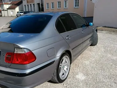 Gebraucht BMW 318 143 PS (105 kW) 2004 Grau Limousine