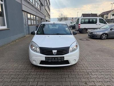 Gebraucht Dacia Sandero 75 PS (55 kW) 2010 Weiß Limousine