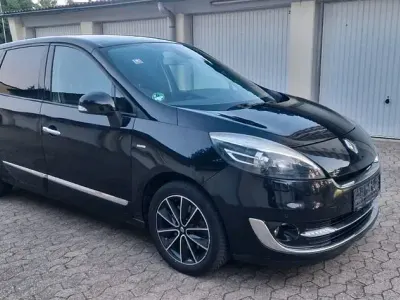 Gebraucht Renault Scénic III Bose Edition 150 PS (110 kW) 2012 Schwarz Van / Kleinbus