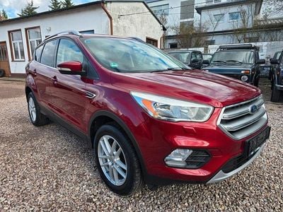 Second-hand Ford Kuga Trend 120 CP (88 kW) 2017 Roșu SUV