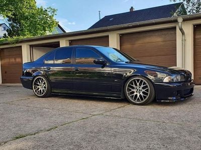Gebraucht BMW 525 M Sport 192 PS (141 kW) 2001 Schwarz Limousine