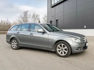 Gebraucht Mercedes C250 Avantgarde 204 PS (150 kW) 2008 Grau Limousine