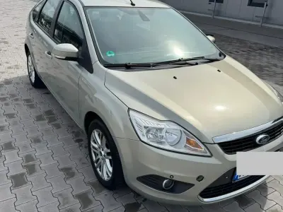Gebraucht Ford Focus Titanium 109 PS (80 kW) 2009 Grau Limousine