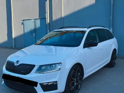 Gebraucht Skoda Octavia vRS 220 PS (161 kW) 2014 Weiß Kombi