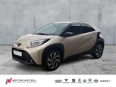Nuova Toyota Aygo X 72 CV (52 kW) 2025 Beige SUV