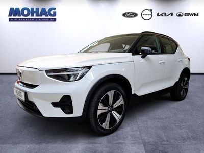 Weiss Gebraucht 2022 Volvo XC40 R-Design SUV | 29.880 € (Superpreis)