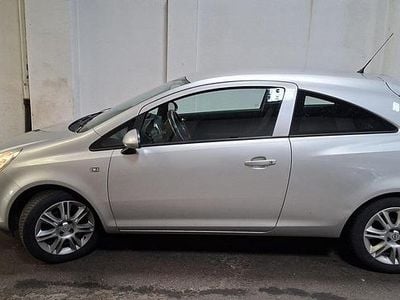 Gebraucht Opel Corsa 80 PS (58 kW) 2009 Grau Kleinwagen