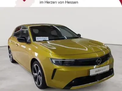 Gebraucht Opel Astra Elegance 150 PS (110 kW) 2023 Gelb Kleinwagen