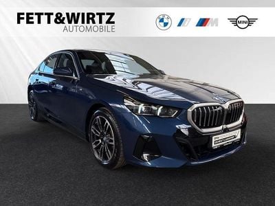 Usado BMW 530e M Sport 299 HP (219 kW) 2024 Azul Sedan
