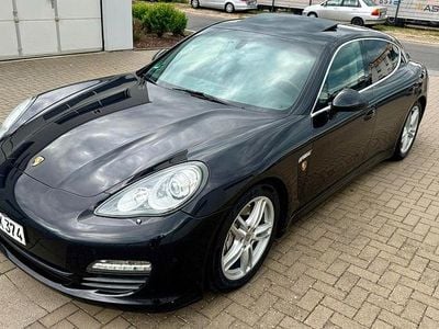Porsche Panamera S