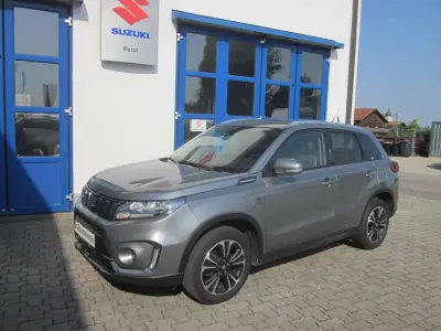 Gebraucht Suzuki Vitara Comfort 129 PS (94 kW) 2023 Galactic gray met. zcd SUV