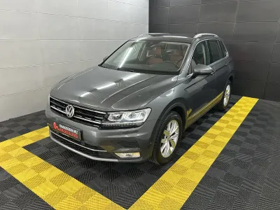 Gebraucht VW Tiguan Highline 150 PS (110 kW) 2016 Grau SUV