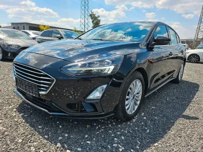 Gebraucht Ford Focus Titanium 150 PS (110 kW) 2020 Schwarz Limousine