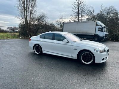 Weiß Gebraucht 2012 BMW 520 M Sport Limousine | 11.500 € (Fairer Preis)