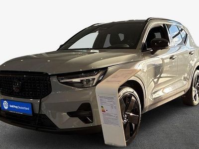 Grau Neu 2026 Volvo XC40 Plus SUV | 47.999 € (Etwas zu teuer)