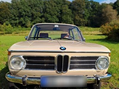 gebraucht BMW 2002 - rostfrei - runde Rückl. - Sahara Beige