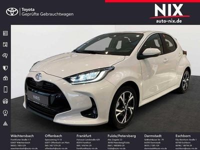 Neu Toyota Yaris Hybrid 116 PS (85 kW) 2025 Super white 2 Kleinwagen