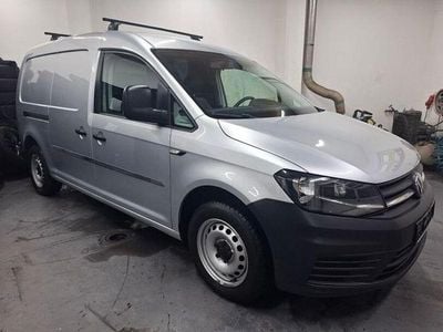 Silber Gebraucht 2018 VW Caddy Maxi Van / Kleinbus | 9.990 € (Fairer Preis)