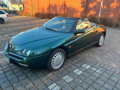 Gebraucht Alfa Romeo Spider 155 PS (114 kW) 1997 Grün Cabrio