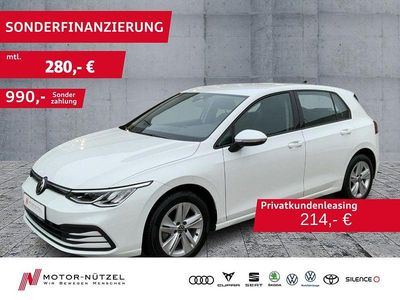 Gebraucht VW Golf VIII Life 131 PS (96 kW) 2023 Weiß Limousine