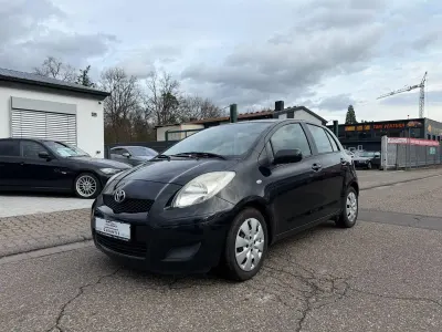 Brugt Toyota Yaris Sol 90 HK (66 kW) 2009 Sort Hatchback