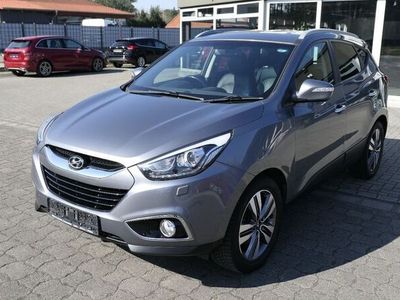 Gebraucht Hyundai Tucson 116 PS (85 kW) 2015 Grau SUV