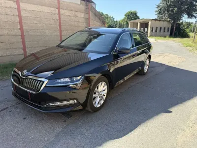 Gebraucht Skoda Superb 150 PS (110 kW) 2020 Schwarz Kombi