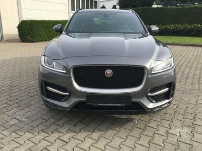 Gebraucht Jaguar F-Pace R-Sport 179 PS (131 kW) 2017 Ammonite grey SUV