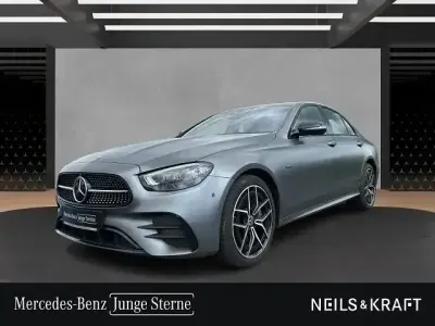 Gebraucht Mercedes E300 AMG 194 PS (142 kW) 2022 Grau Limousine