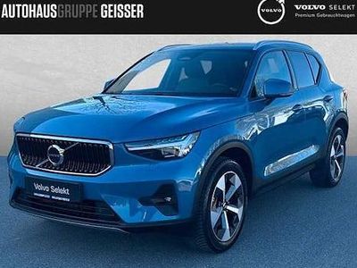Begagnad Volvo XC40 Core 163 HK (119 kW) 2025 Blå SUV