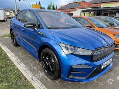 Raceblau metallic Gebraucht 2023 Skoda Enyaq iV Lounge SUV | 39.890 € (Superpreis)