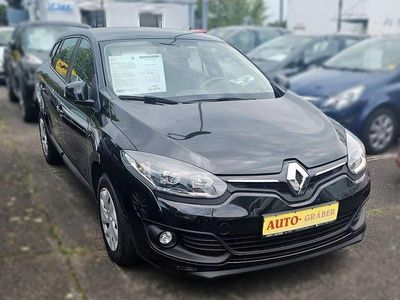 Schwarz Gebraucht 2016 Renault Mégane III Authentique Limousine | 8.950 € (Teuer)