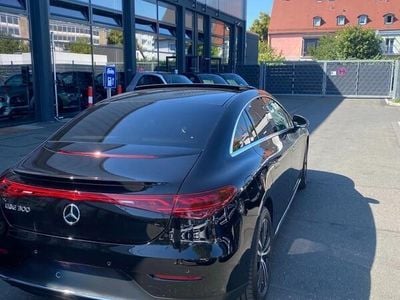 Mercedes EQE300