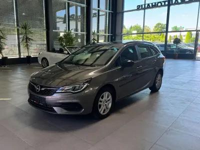 Gebraucht Opel Astra Edition 122 PS (89 kW) 2021 Silber Kombi