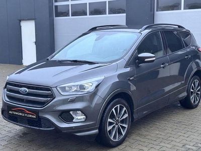 Grau Gebraucht 2019 Ford Kuga ST-Line SUV | 13.499 € (Fairer Preis)