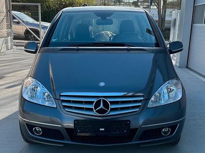 Gebraucht Mercedes A160 95 PS (69 kW) 2011 Grau Kombi