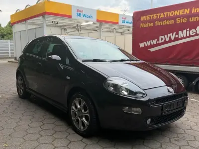 Gebraucht Fiat Punto Sport 77 PS (56 kW) 2012 Schwarz Kleinwagen